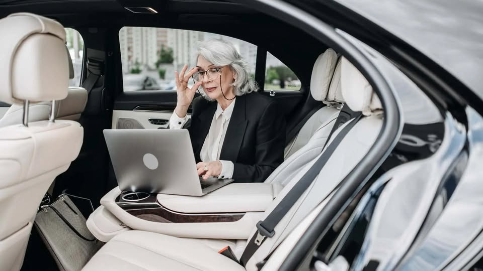 Premium Car Service from Detroit Metro Airport